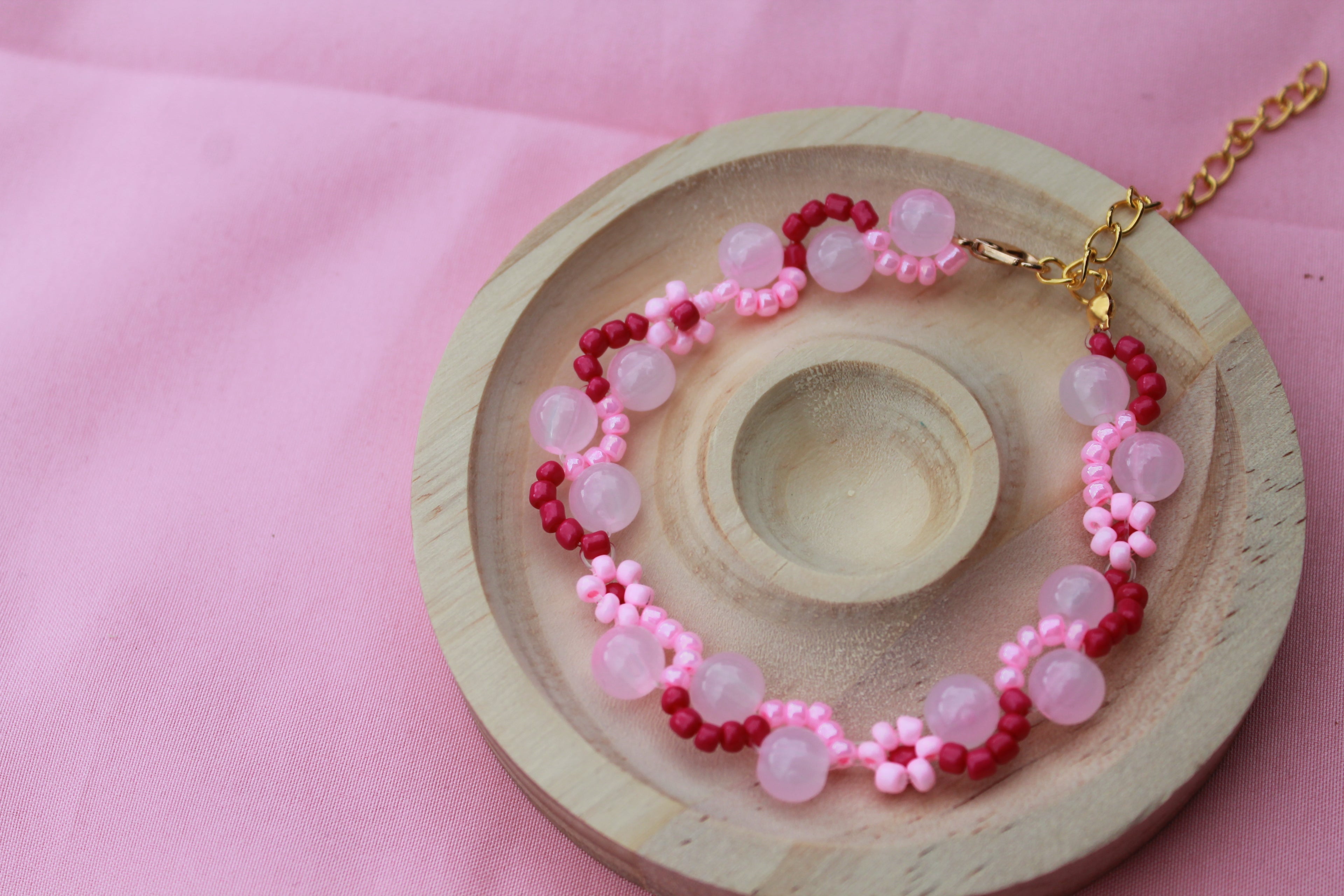 Handmade Beaded Flower Bracelet | Pastel Daisy Bead Jewellery, Adjustable Clasp